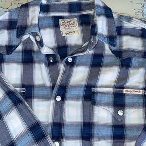 Rodeo shirt. Soft 100% cotton. Lucky Brand Medium. Blue and white